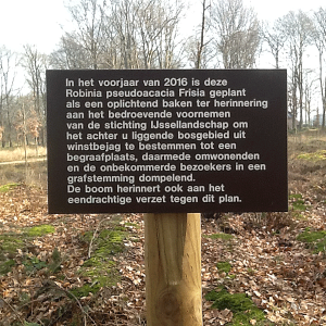 verzet tegen natuurbegraafplaats van het IJssellandschap
